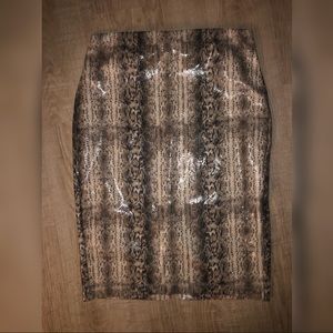 EXPRESS snake print skirt -sz M